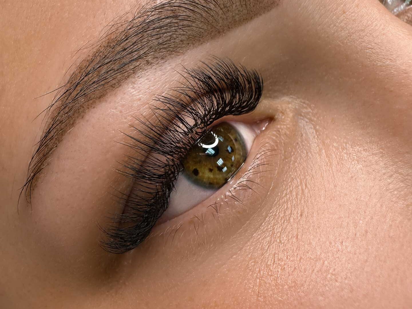 Hybrid Lashes