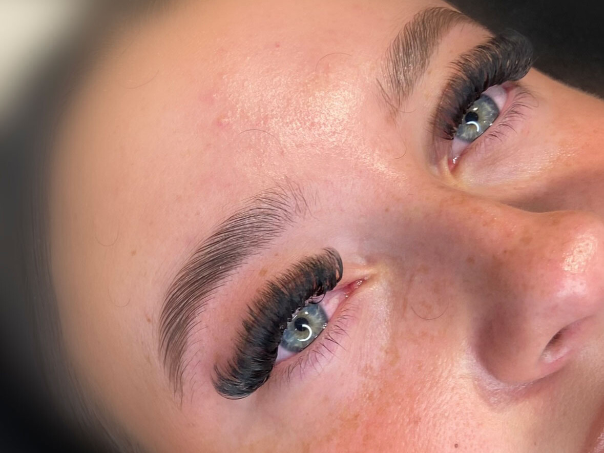Mega Russian Lashes